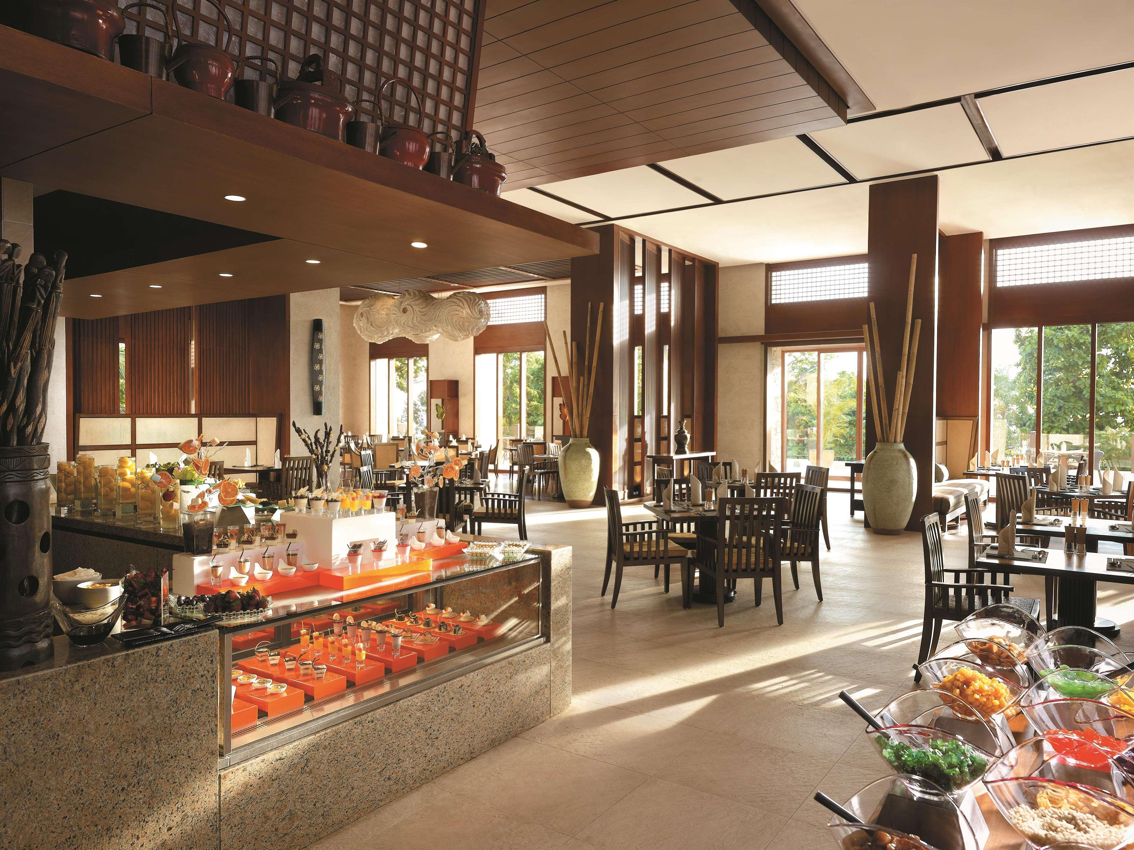 Shangri-La Boracay Luaran gambar The restaurant